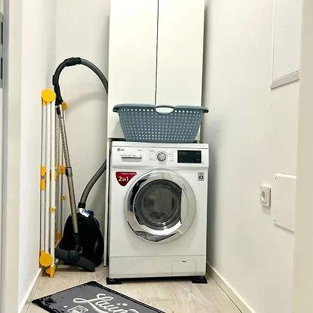 Апартаменты Modernes 3-schlafzimmer-apartment Mit Terrasse & Grill Nahe Messe Friedrichshafen & Bodensee *