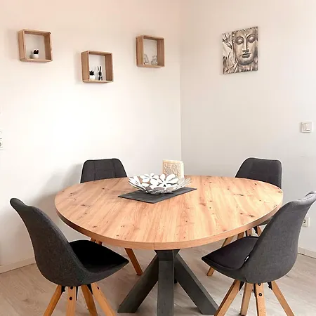 Stilvolles 3 Apartment- Nahe Spieleland Und Friedrichshafen - Modern Ruhig Mit Eigenem Aussenbereich Daire