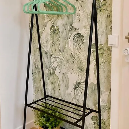 Апартаменты Modernes 3-schlafzimmer-apartment Mit Terrasse & Grill Nahe Messe Friedrichshafen & Bodensee *