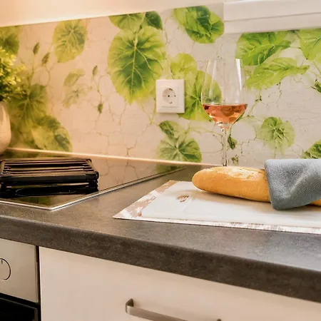 Countryside Dream - 3-schlafzimmer-apartment Mit Terrasse Nahe Messe Friedrichshafen & Bodensee Меккенбойрен