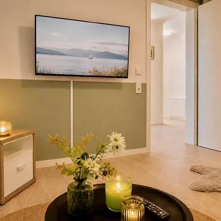 Countryside Dream - 3-schlafzimmer-apartment Mit Terrasse Nahe Messe Friedrichshafen & Bodensee *