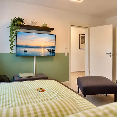 Modernes 3-schlafzimmer-apartment Mit Terrasse&grill Nahe Messe Friedrichshafen&bodensee Apartment *